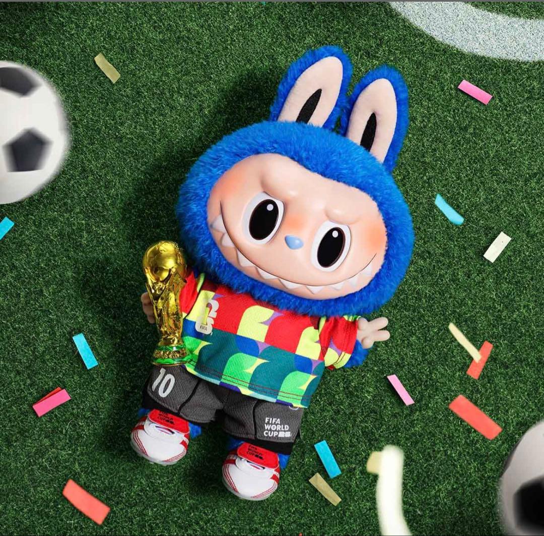 新品❣️POPMART FIFAコラボTHE MONSTERSぬいぐるみ