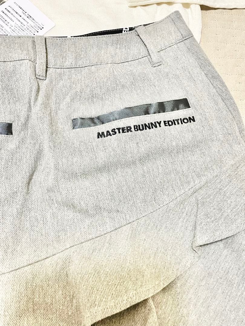 ◾︎新品　マスターバニー　定価2.6万　ストレッチ 後ろ裾フリルスカート