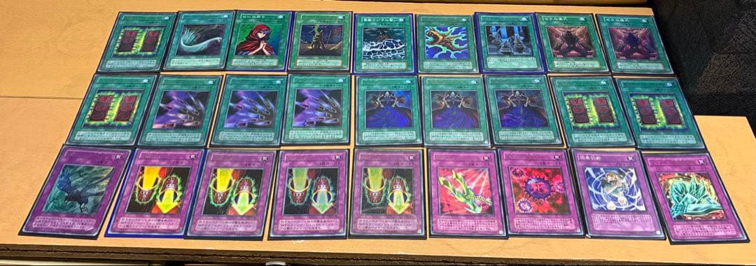 遊戯王 引退品 レア+ノーマル1,000枚以上まとめ売り