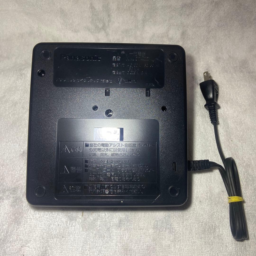 パナソニック充電器　NKJ074Z2