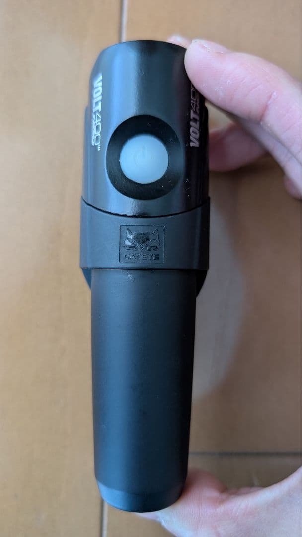 CATEYE VOLT400NEO ヘッドライト