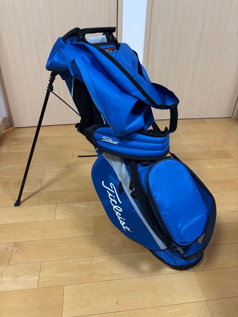 Titleist プレーヤーズ 4 軽量キャディバッグ