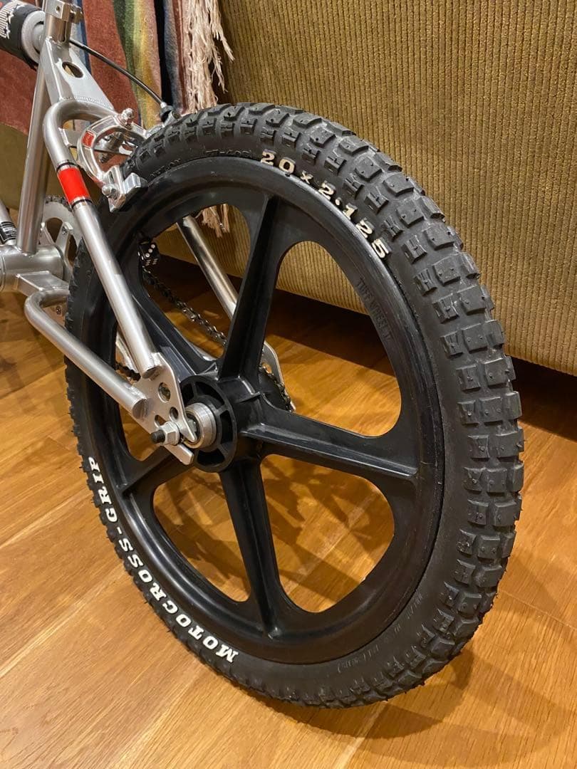 福岡Mon マングース カリフォルニアスペシャル BMX SKYWAY