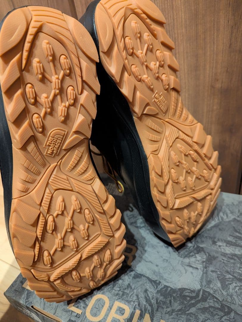 新品未使用 ノースフェイス  Shot 4 28センチ ブーツ 靴
