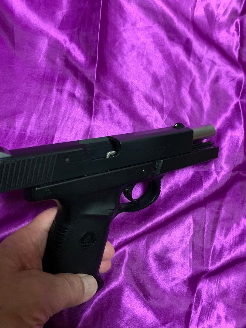 希少90ウエスタンアーム社製 WA40F Aガスブローバックガンシリン ダジャン