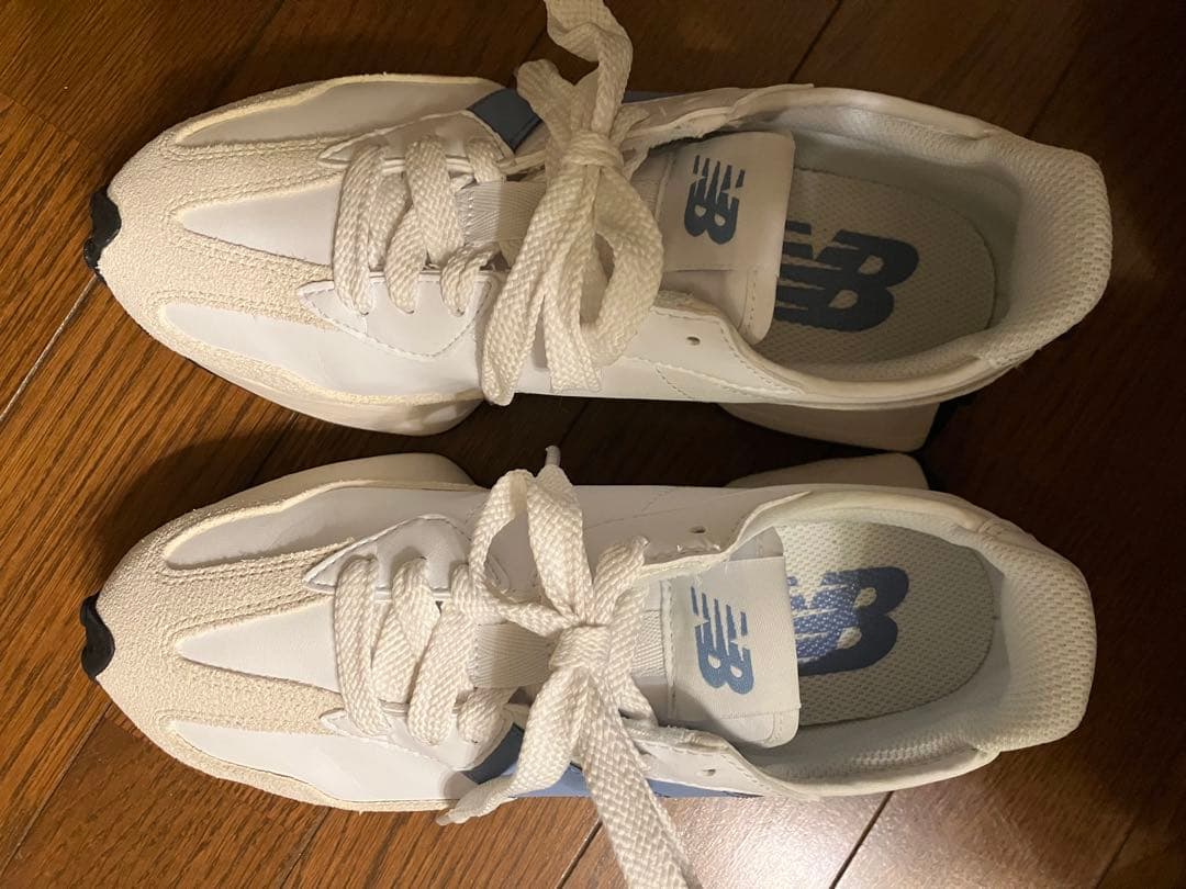 ニューバランス New Balance 327ホワイト×ブルー / 24.0cm