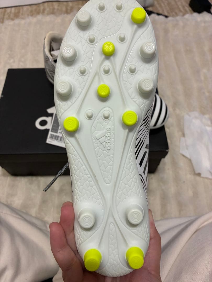 ※未使用品※adidas ネメシス サッカーシューズジュニア22cm スパイク