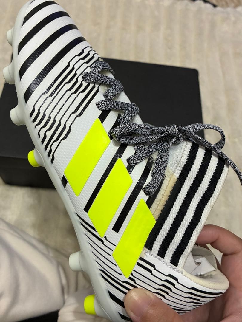 ※未使用品※adidas ネメシス サッカーシューズジュニア22cm スパイク