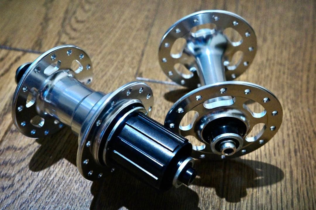 ラージフランジハブ 前後 28穴 シマノ HG