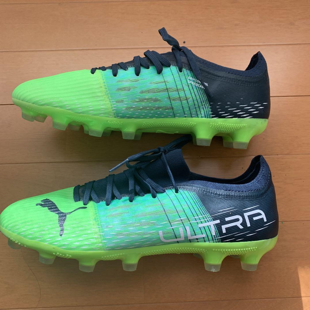 PUMA サッカースパイク