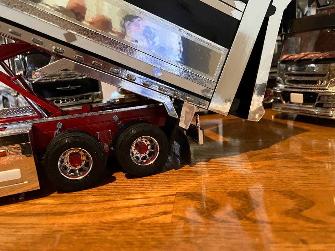 デコトラ、アオシマ、ザ•グレートデカ箱ダンプ1／32完成品