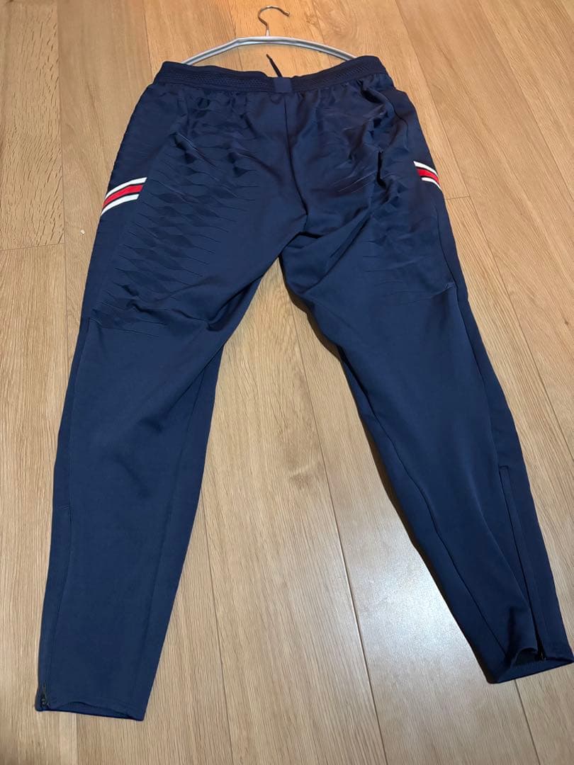パリ・サンジェルマン ドリルトップ　セットアップ　スウェット　jordan