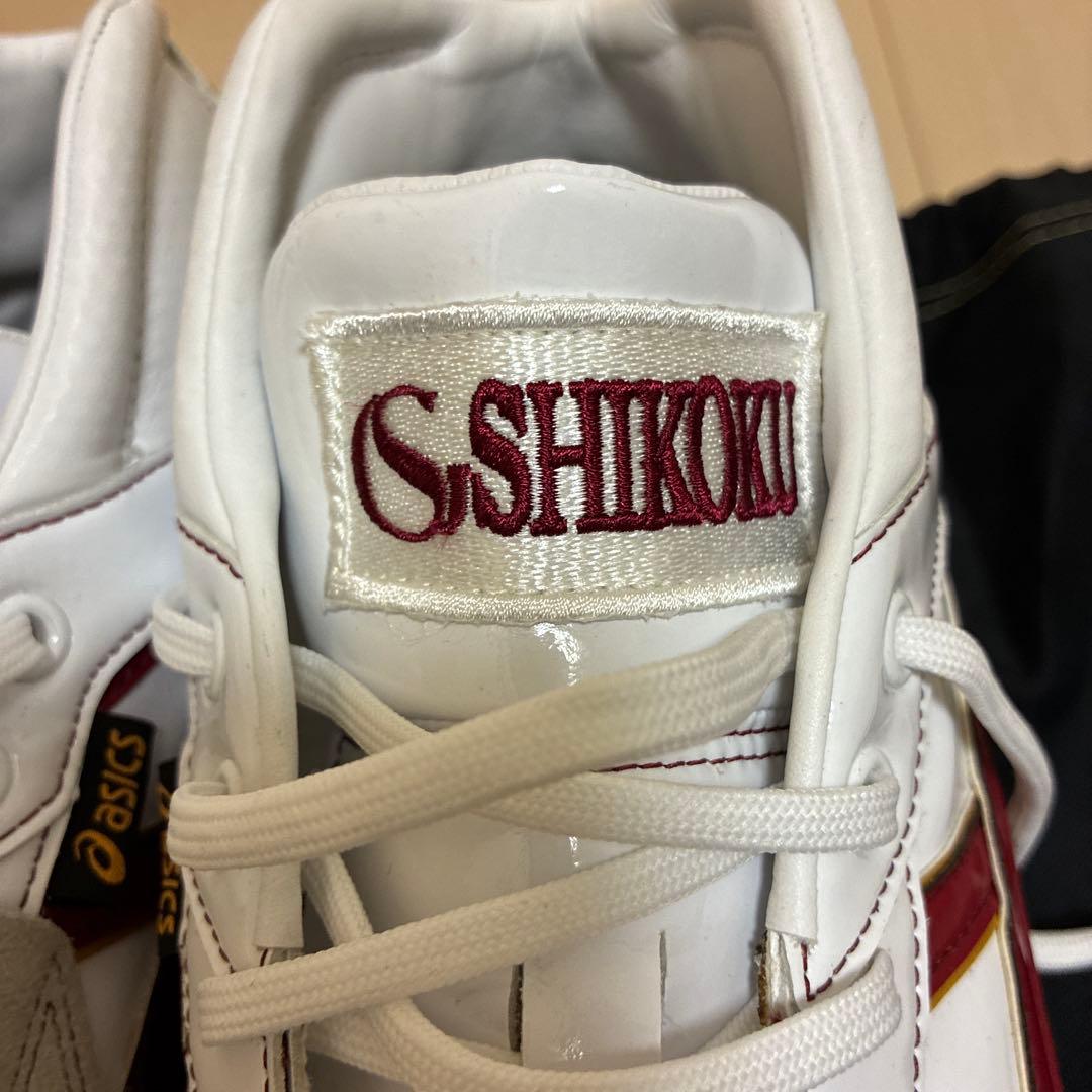 ASICS GOLDSTAGE スパイク ホワイト/レッド超強力Ｐ革付29.0㎝