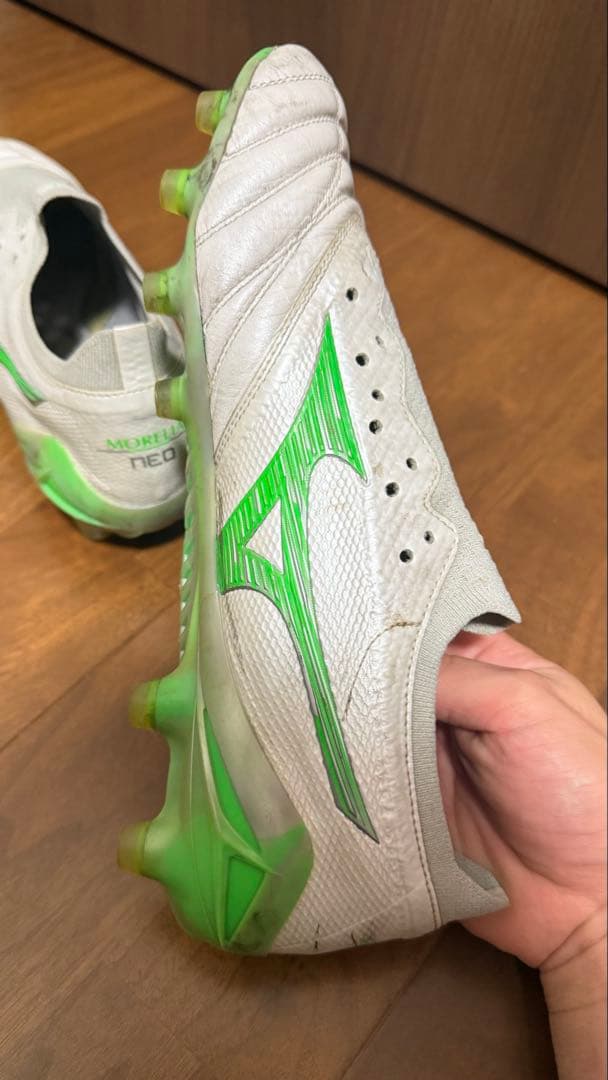 Mizuno サッカーシューズ ホワイト/グリーン