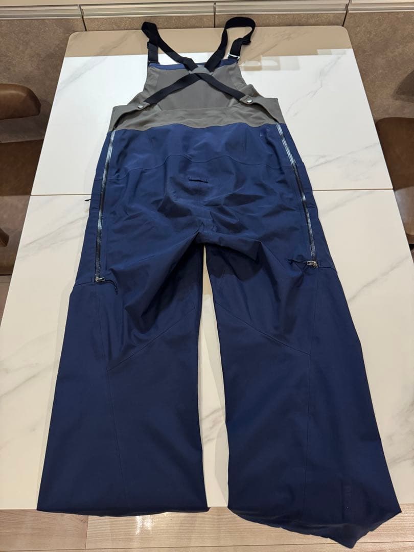patagonia スノードリフタービブ スノーボード ビブパンツ ネイビー