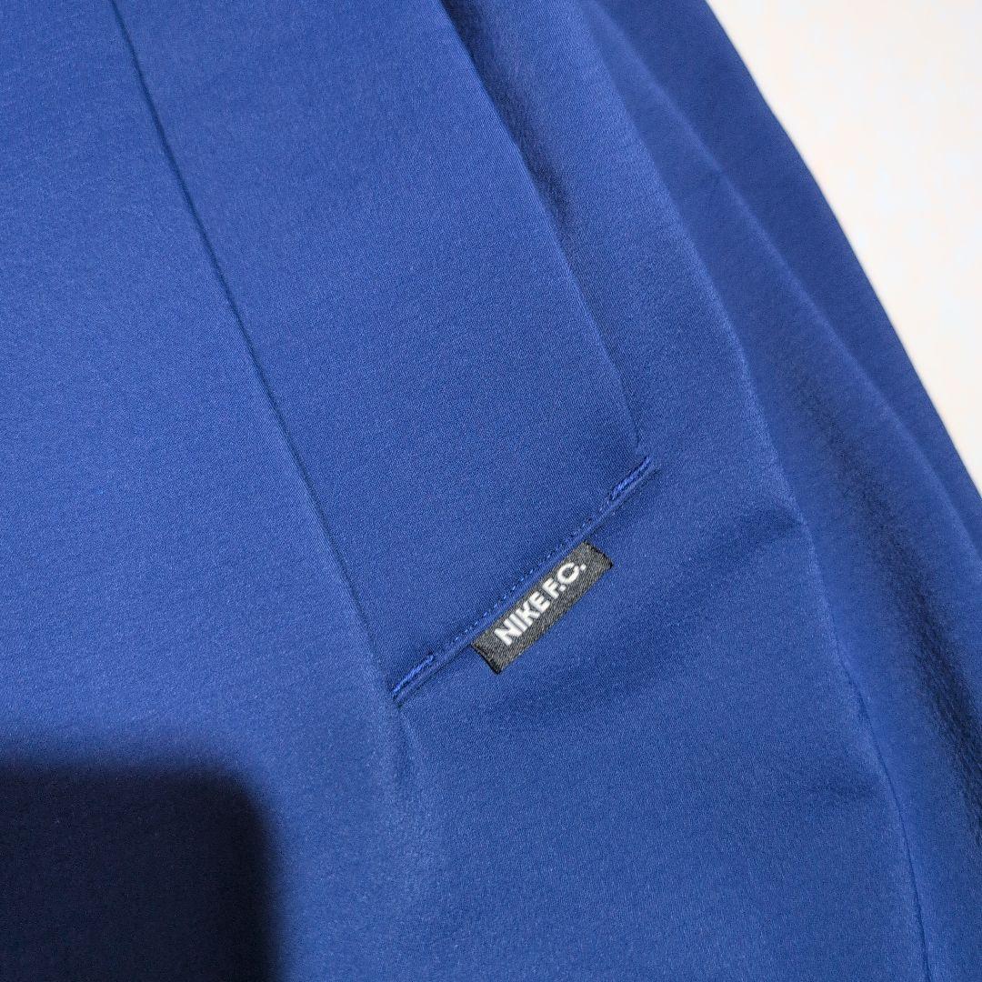 新品ナイキ　ＮＩＫＥ　FC　ベンチコート