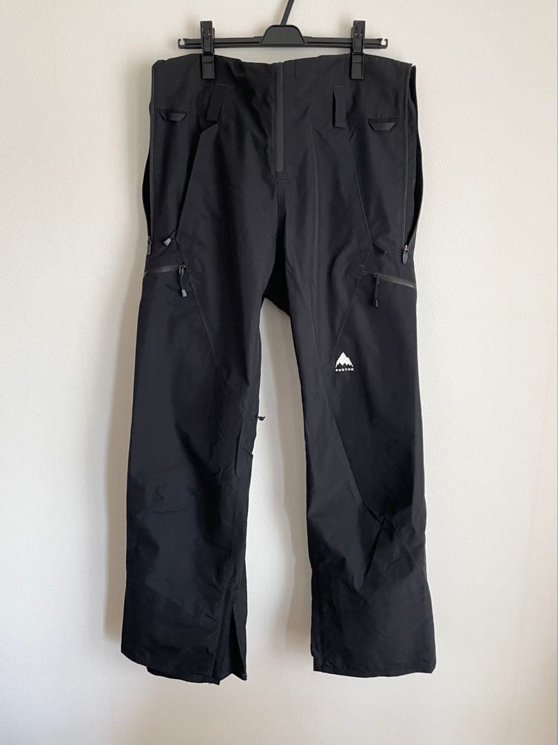 BURTON ウィメンズ ゴアテックスビブパンツ ブラック