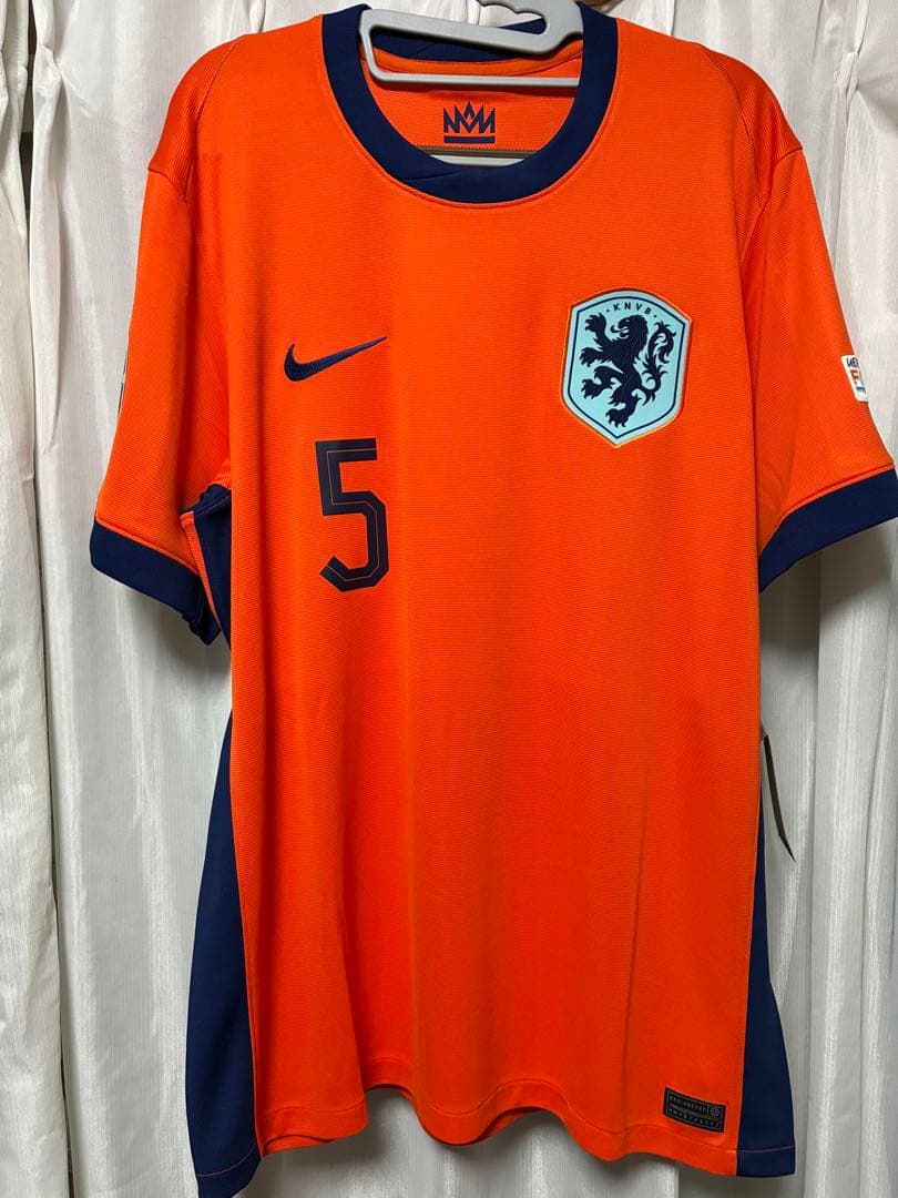 【正規品】EURO2024 オランダ代表 アケ ユニフォーム 新品タグ付き