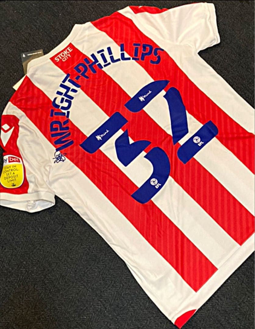 サッカーユニフォーム ストークシティ