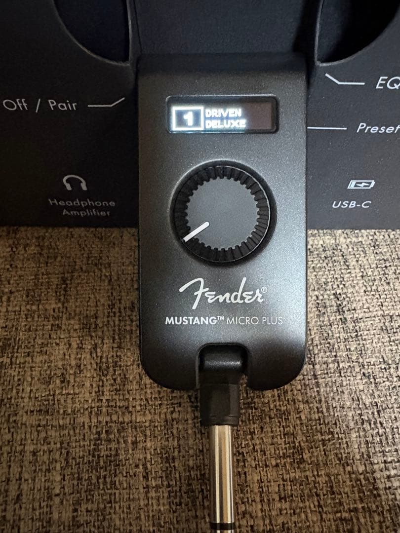 ギター Fender Mustang Micro Plus