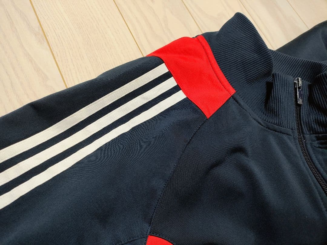 adidas（アディダス）◆トラックジャケット◆ネイビーMサイズ