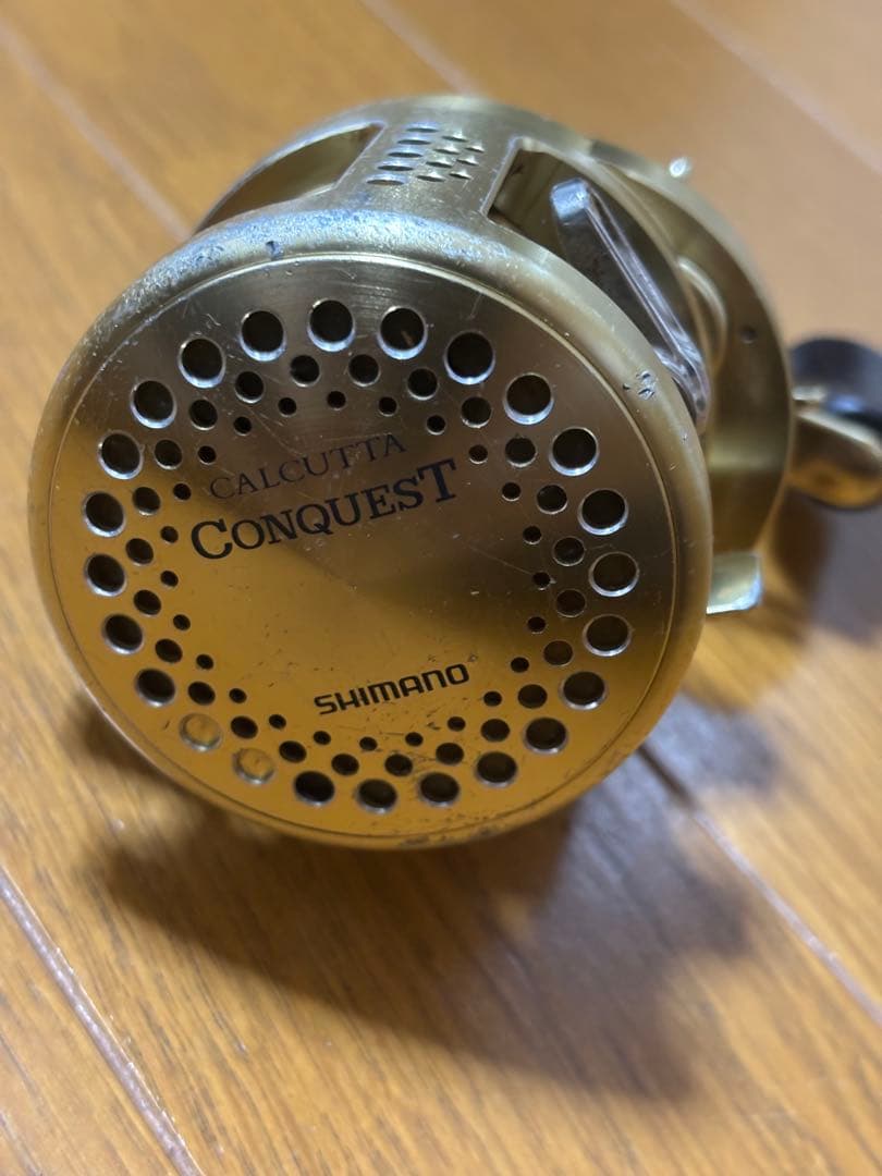 SHIMANO シマノ カルカッタコンクエスト201 左ハンドル