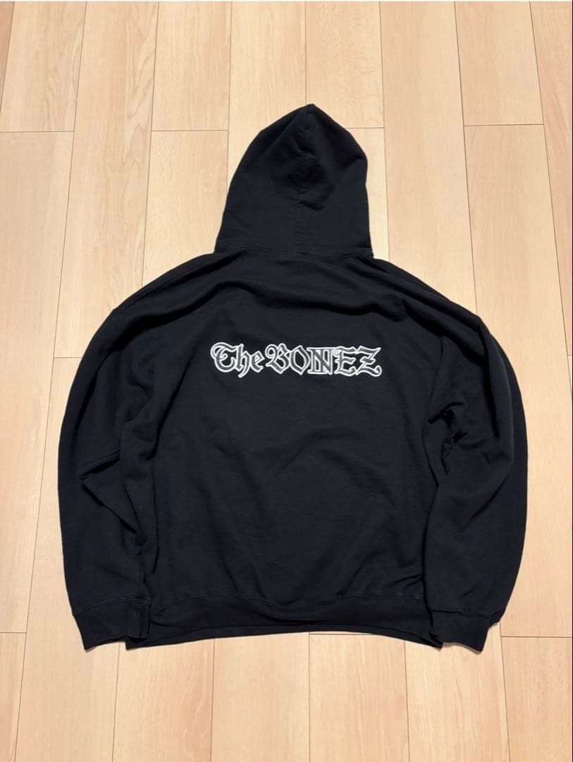 THE BONEZ フーディー (XL)