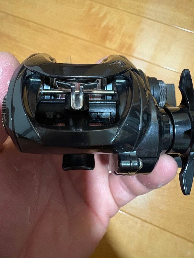 Daiwa TATULA SV TW 103SHL ベイトリール