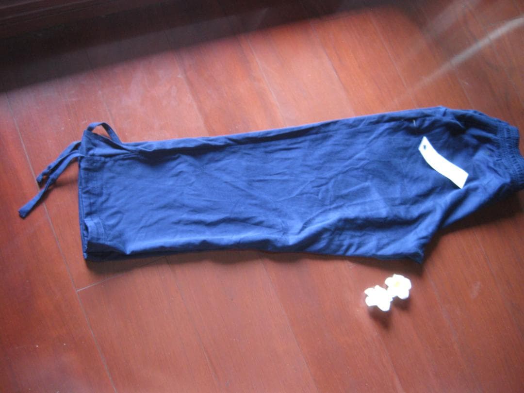 ルルレモン　ヨガ　お部屋　パンツ　新品タグ付き　4