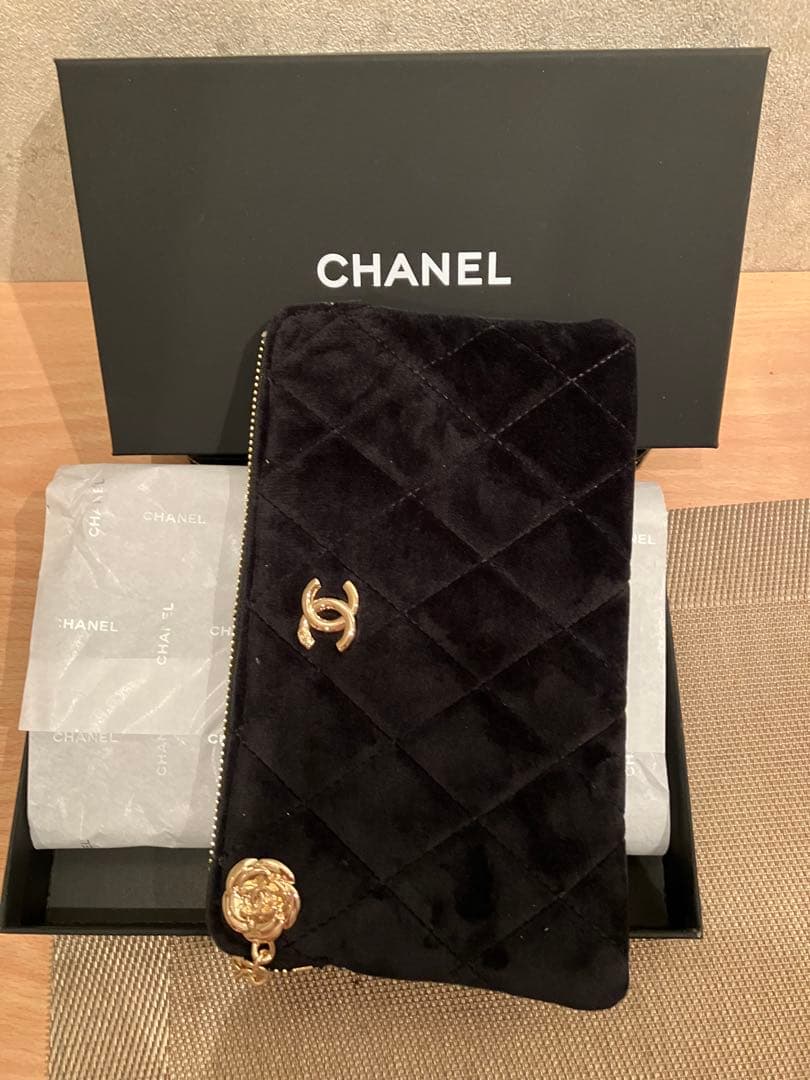 CHANEL ブラック キルティング 長財布•ポーチ