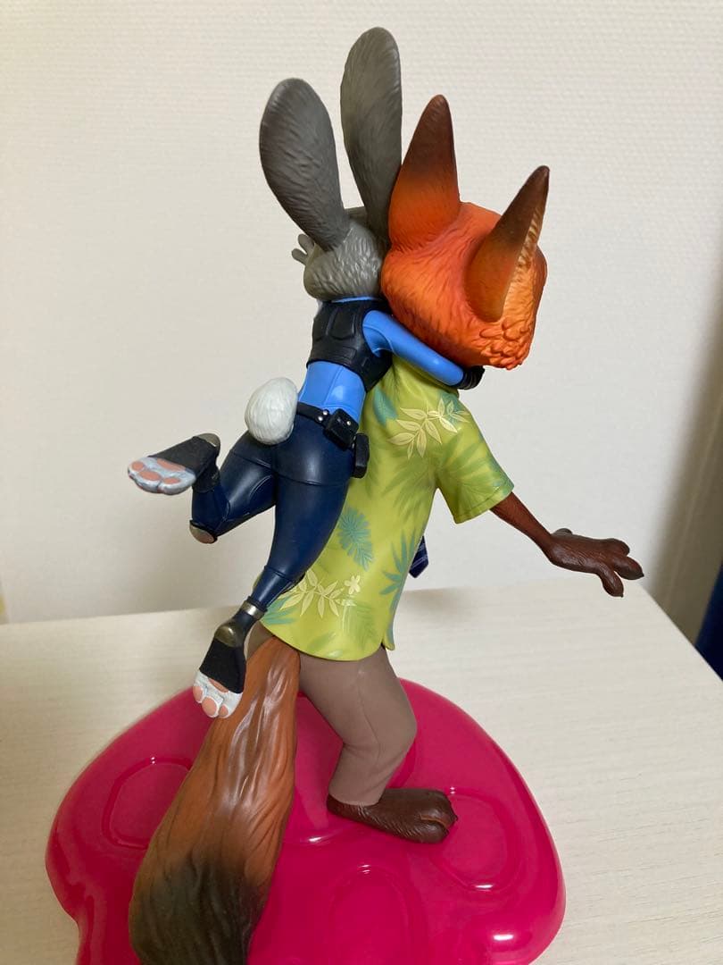 ズートピア　フィギュア　4点セット