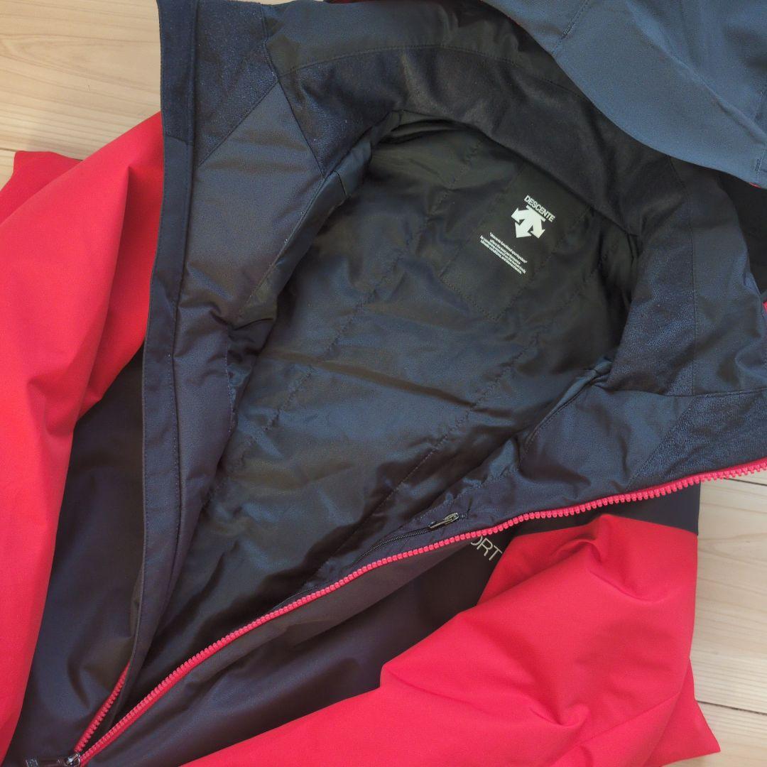 極美品　デサント　ムーブスポーツ　スキーウェア　上下セット　DESCENTE