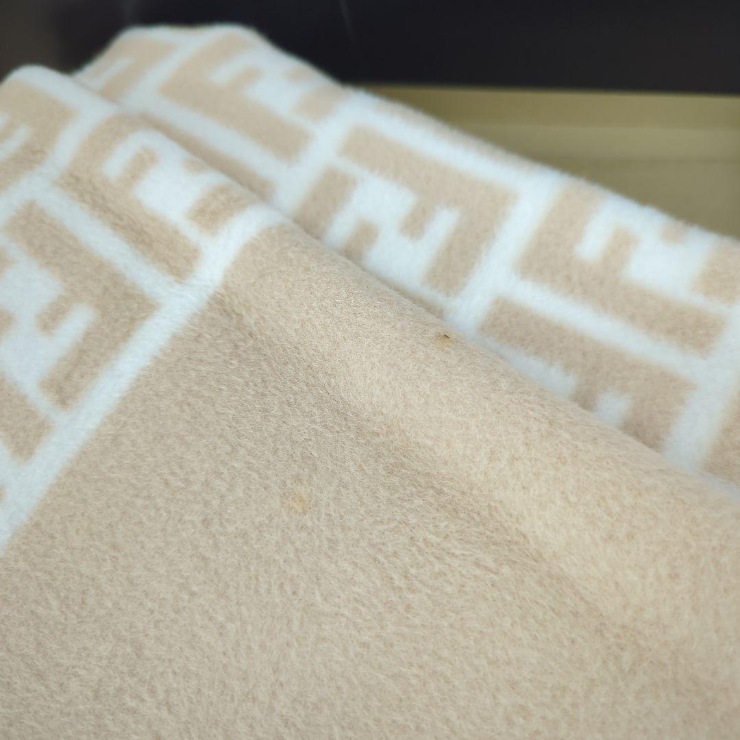 FENDI フェンディ ズッカ FFロゴ ベッド 毛羽 綿 毛布 シーツ
