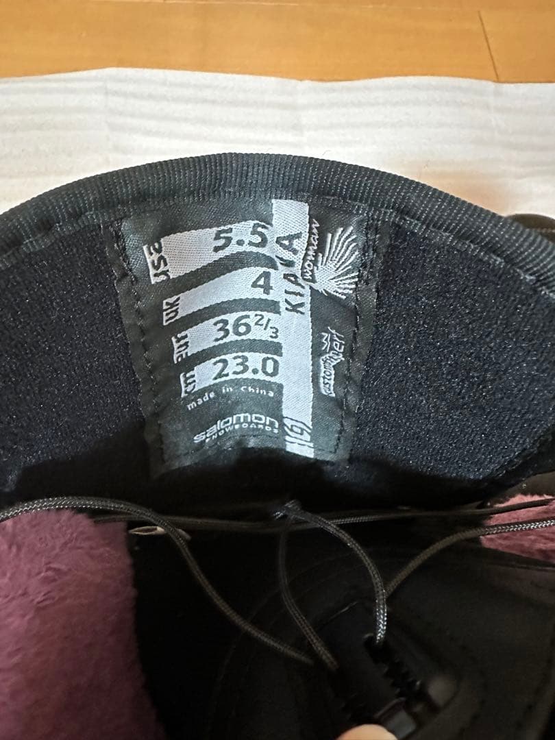 SALOMスノーブーツ