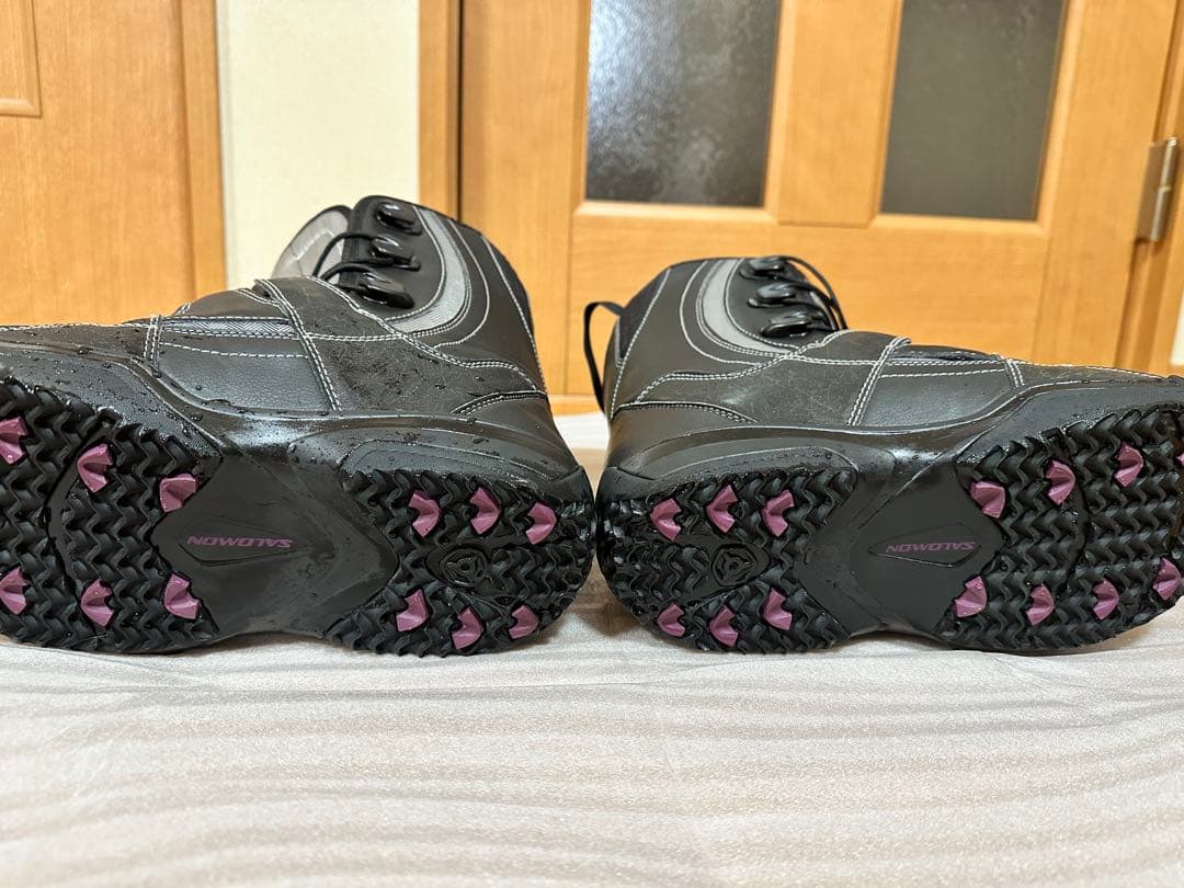 SALOMスノーブーツ