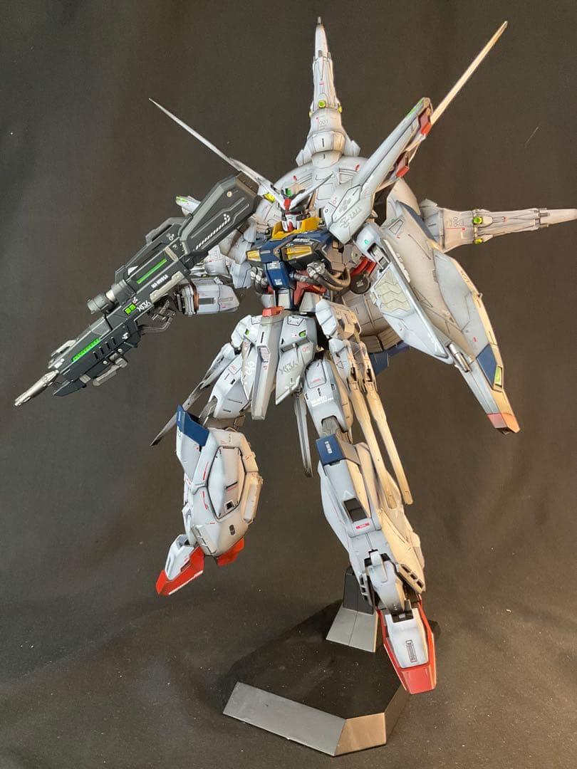 MG プロヴィデンス ガンダム 塗装　完成品