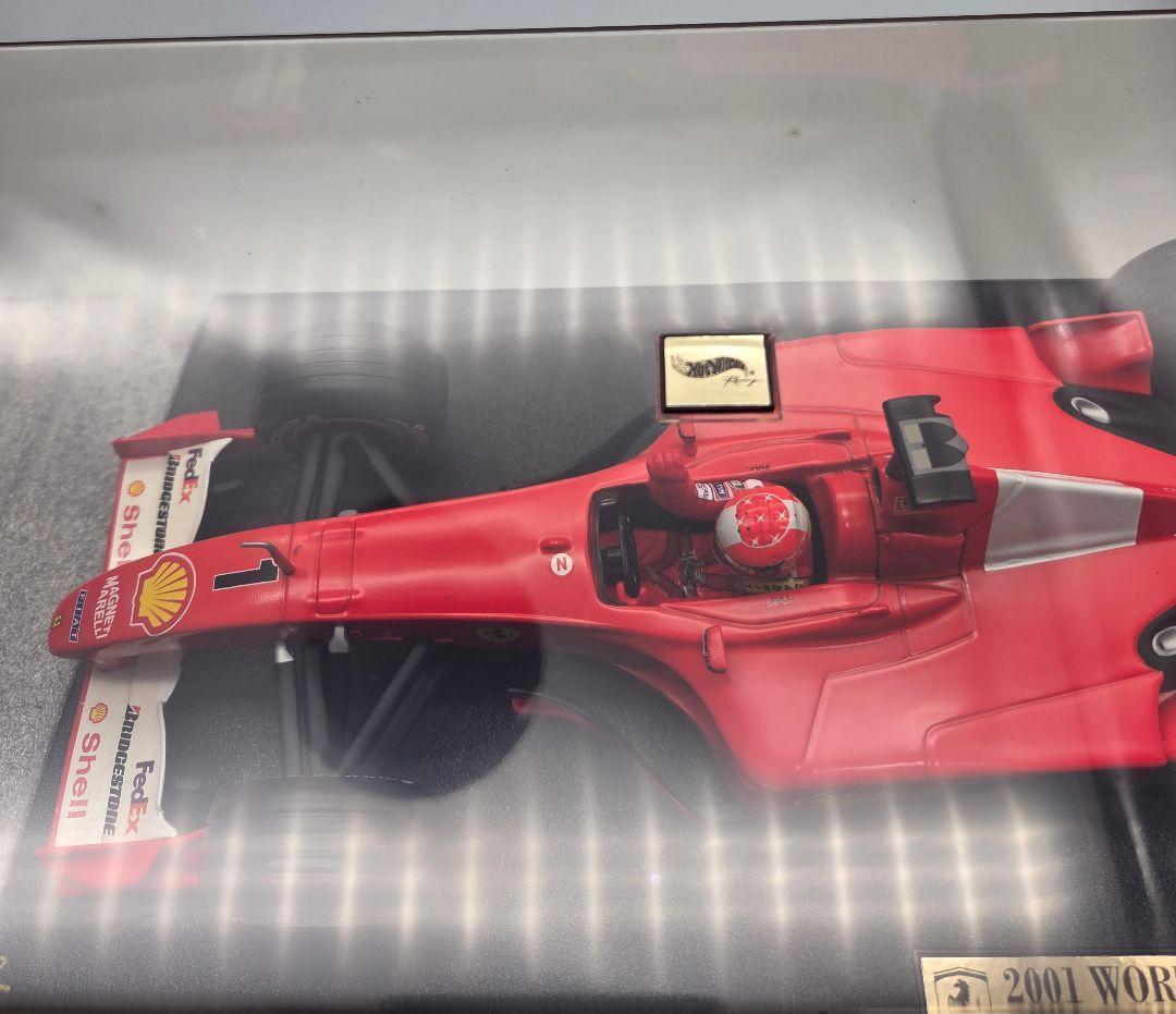 1/18フェラーリ F2001 M.シューマッハ ワールドチャンピオンカー