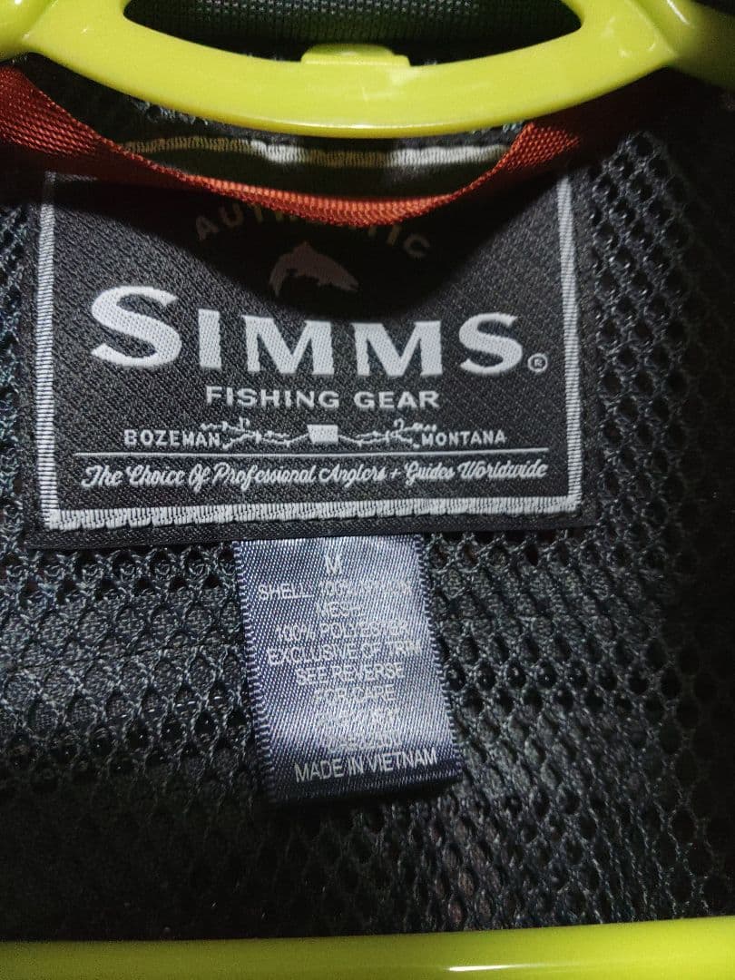 SIMMS フィッシングベスト カーキ　美品