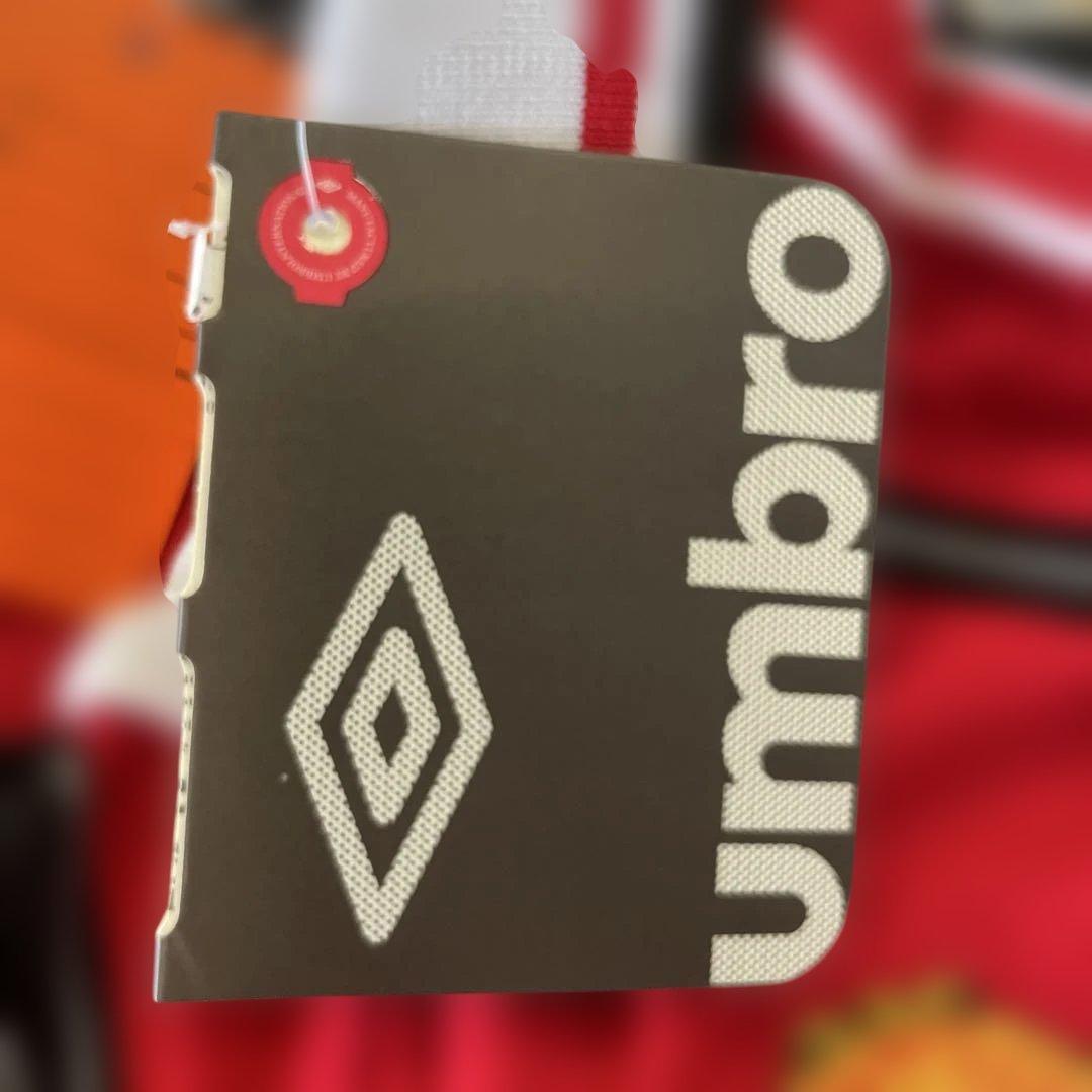 umbro マンチェスターユナイテッド soccer ユニフォーム Mサイズ