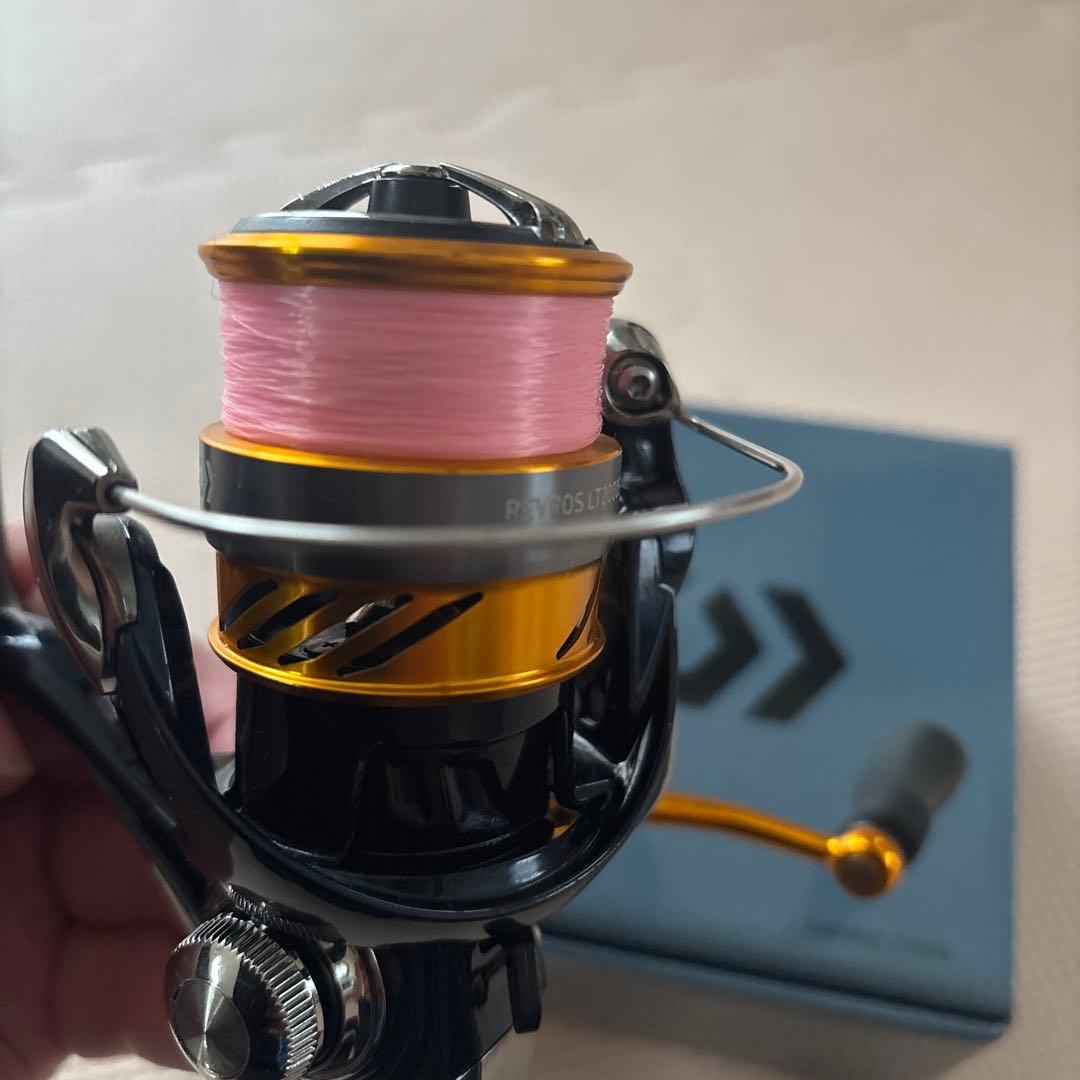 24REVROS LT 2000S スピニングリール