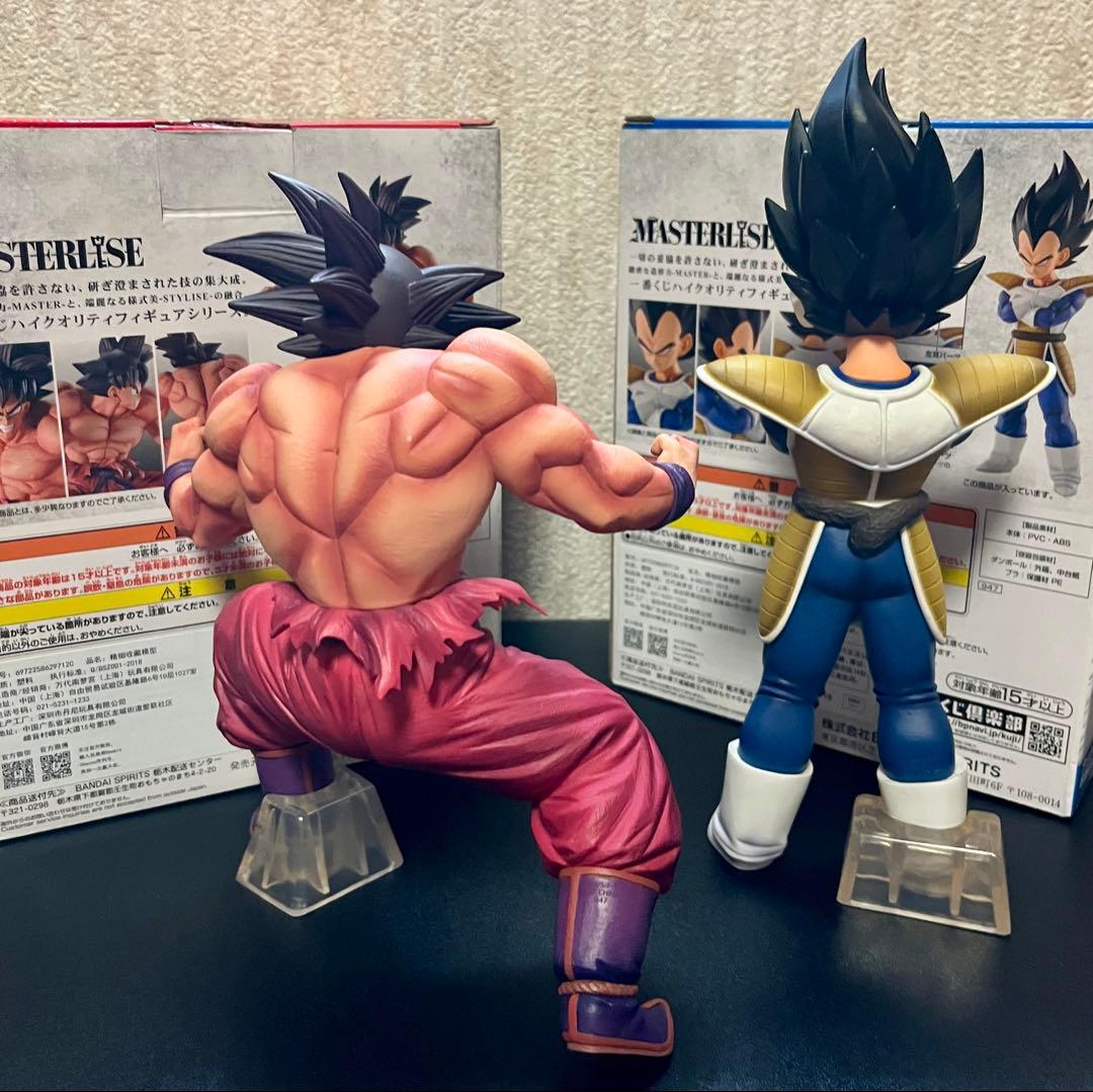 一番くじドラゴンボールEX 天下分け目の超決戦　孫悟空(界王拳3倍) ＆ベジータ