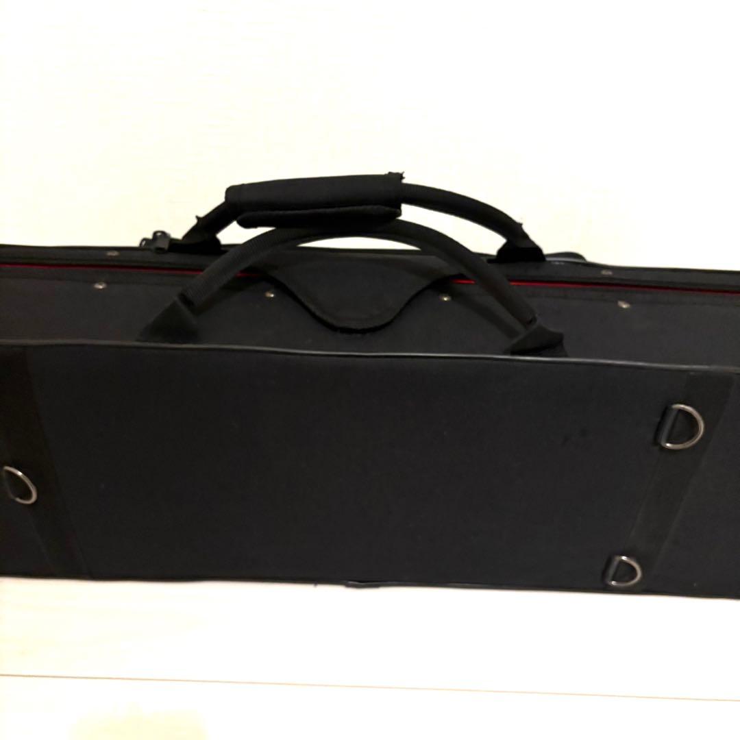 ほぼ新品 沖縄三線 本蛇皮 黒塗り棹 標準サイズ 上位モデル 良音 沖縄伝統楽器