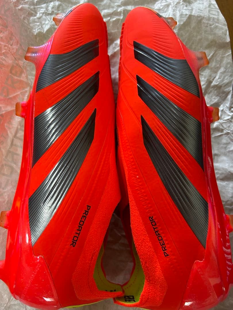 adidas Predator サッカーシューズ オレンジ