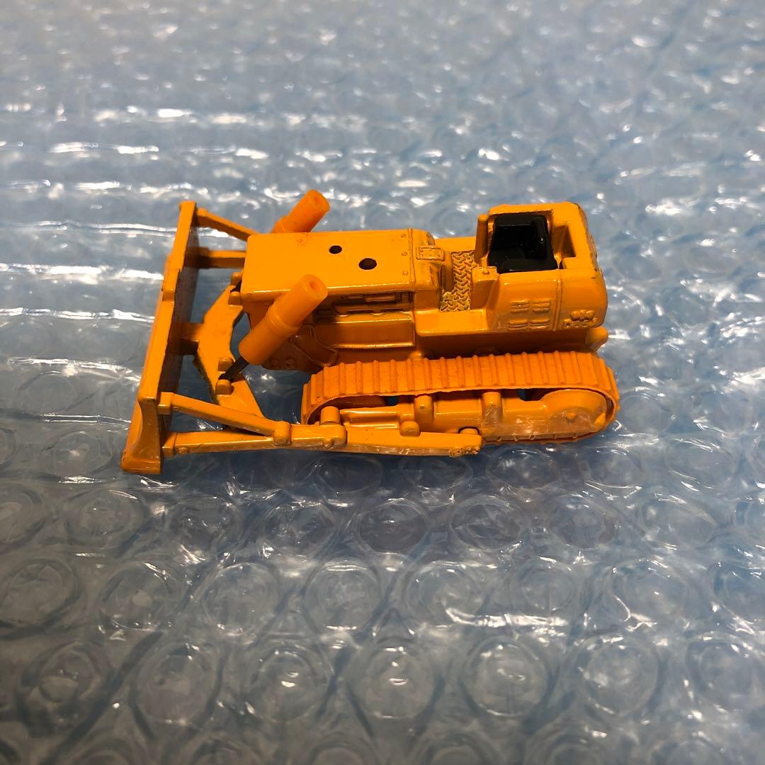ま*つ様 トミカ D65Aブルドーザー 1/87 黒箱