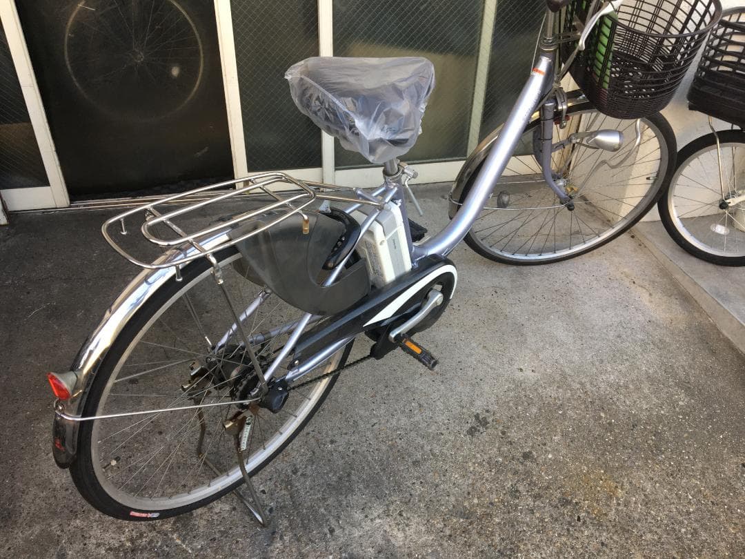 地域限定送料無料　パス　ナチュラ　8,9AH　シルバー系　神戸市　電動自転車