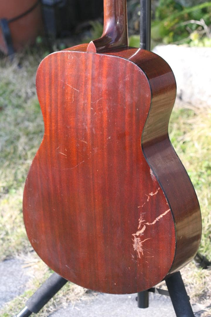 ギター 1971 Yamaha FG-150