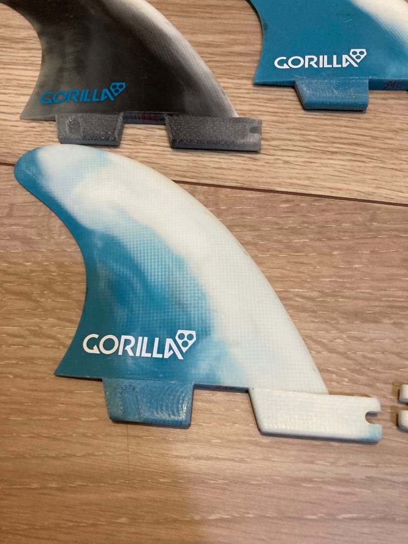 FCS２GORILLA ゴリラフィン　5フィン　ショートボード　サーフボード
