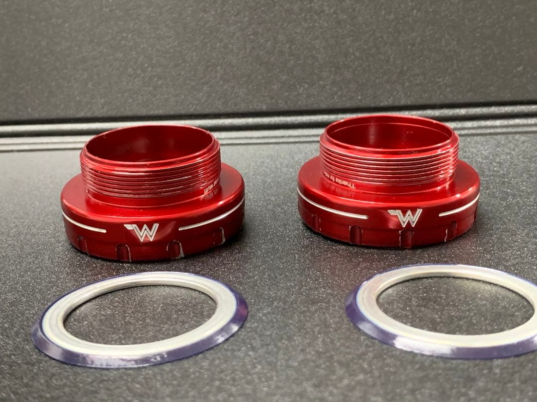 ■White Industries Bottom Brackets■