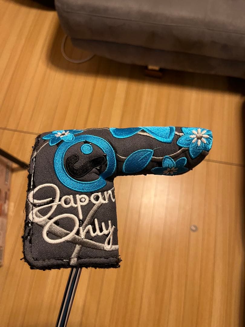 オデッセイ タンク クルーザー パター 330M 36インチ　ウェイトキット付