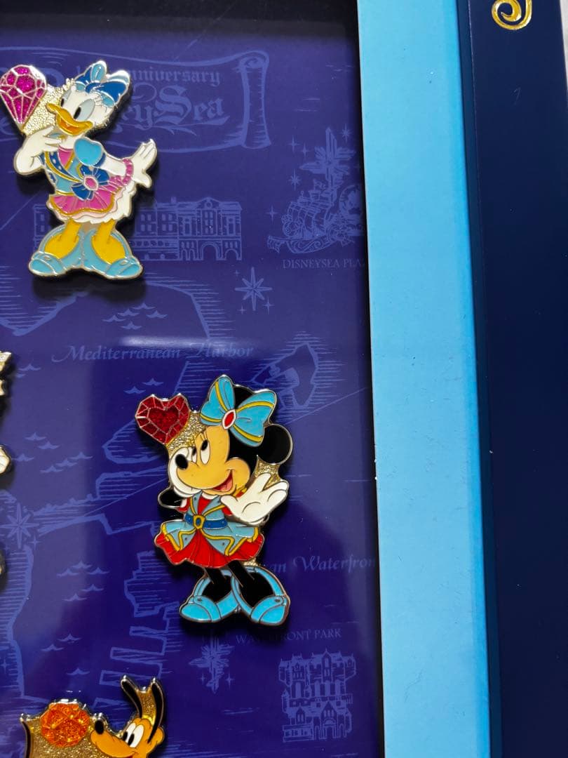 ディズニーシー　15周年　ピンバッジセット　ファンダフル